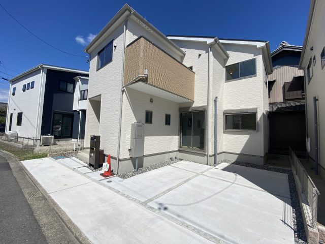 リナージュ　　　　　　《LIGNAGE》施工例写真